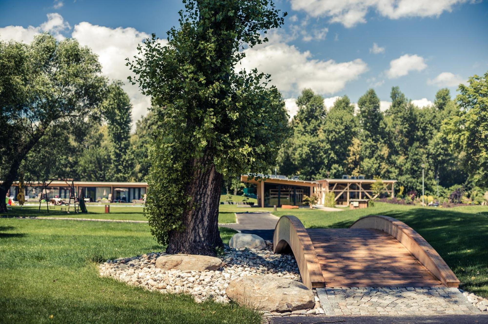 Villa Resort & Organic Spa - Zahajen Prodej Letni Sezony Ceske Budejovice Ngoại thất bức ảnh